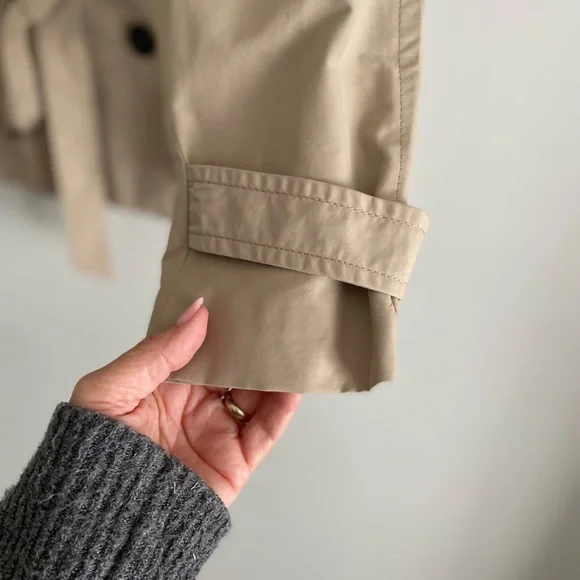 Gap Factory Women's Modern Trench
Coat Khaki Size medium - Picture 3 of 4